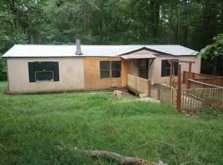145 Barnyard Rd, Gray Court, SC 29645