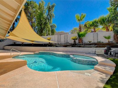 261 Grand Teton Dr, Henderson, NV, 89074