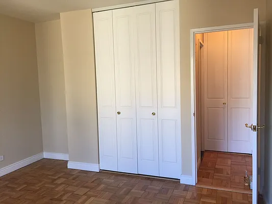 Rented by Anita Loewy, Inc | media 15