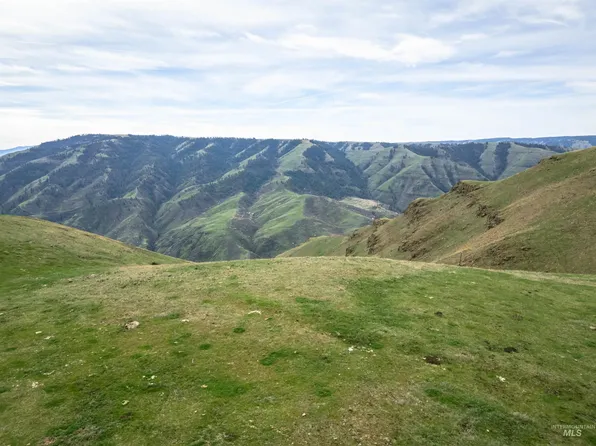 9 Salmon River Canyon Ests, Grangeville, ID 83530