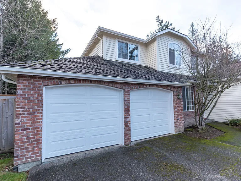 24459 SE 46th St — Photo 2