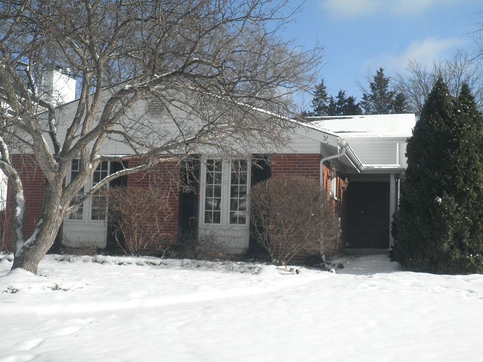 1st image of 157 S Milton Ave