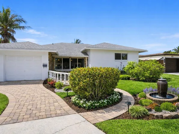 4490 NW 43rd St, Lauderdale Lakes, FL 33319