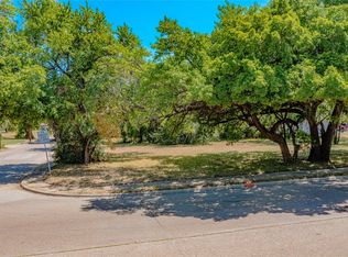 6200 Carlton Garrett St, Dallas, TX 75215