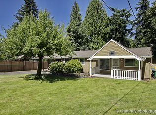 9247 SW 8th Dr, Portland, OR 97219