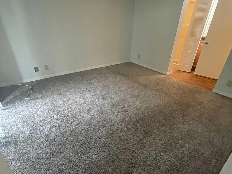 718 Executive Center Dr #36-7-36 — Photo 7