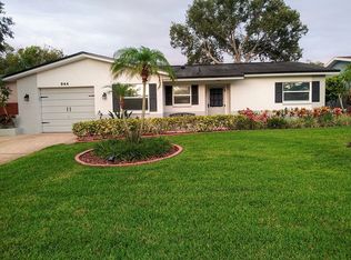 944 Wicks Dr, Palm Harbor, FL 34684