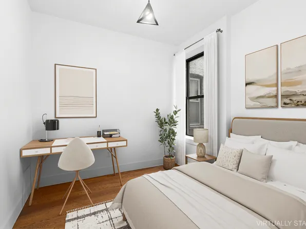 1721 Putnam Avenue image 8 of 11