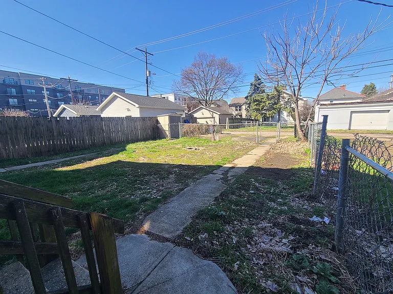1255 N 6th St — Photo 25