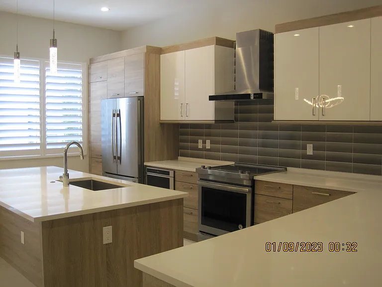 4033 NW 17th Way — Photo 5