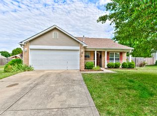 62 Pin Oak Ct, Whiteland, IN