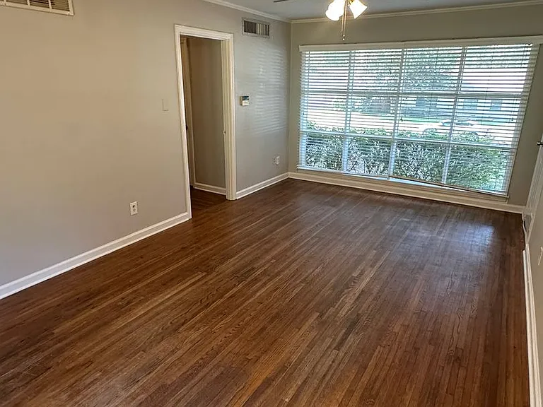 5042 Kaye Rd — Photo 3