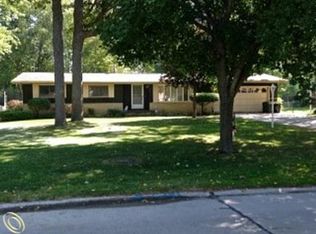 263 Connecticut Ave, Marysville, MI