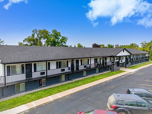4th image of 2475 S Commerce Rd #5