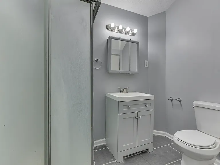 2109 Barth Ave — Photo 15