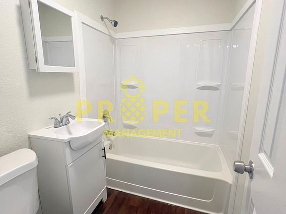 3rd image of 4195 Brunswick Ave