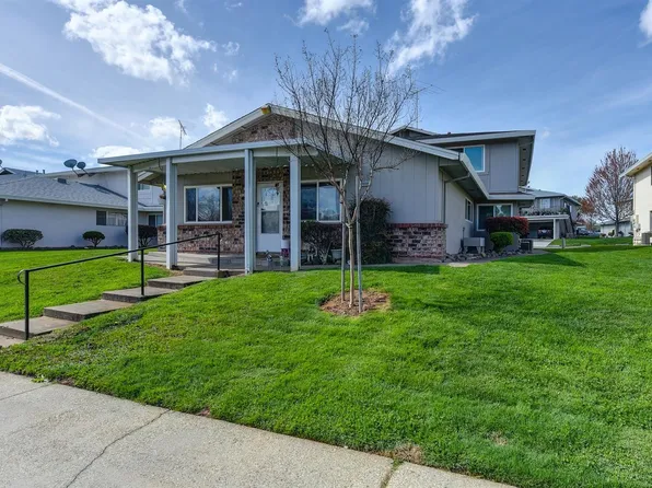 3521 Town Ct APT 3, Auburn, CA 95602