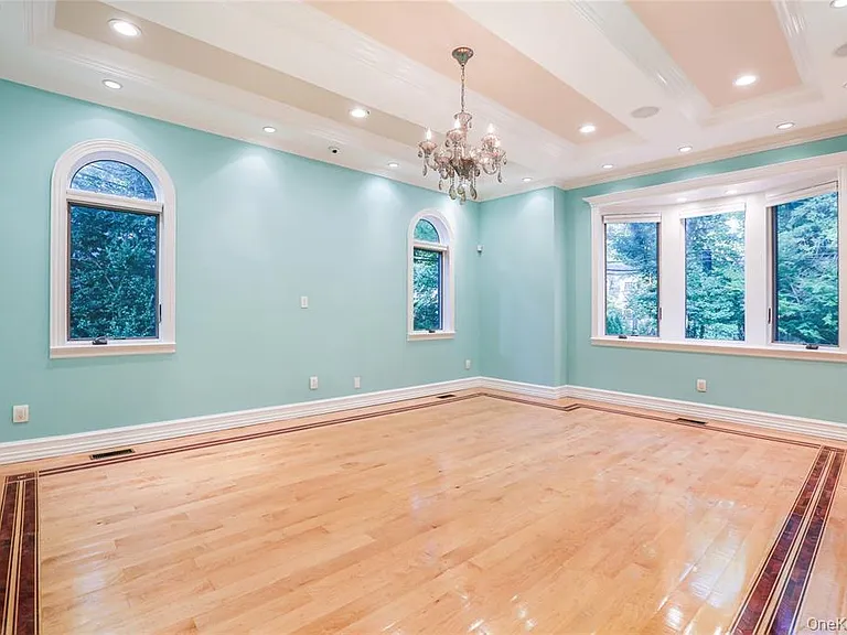 27 Elliot Rd — Photo 10