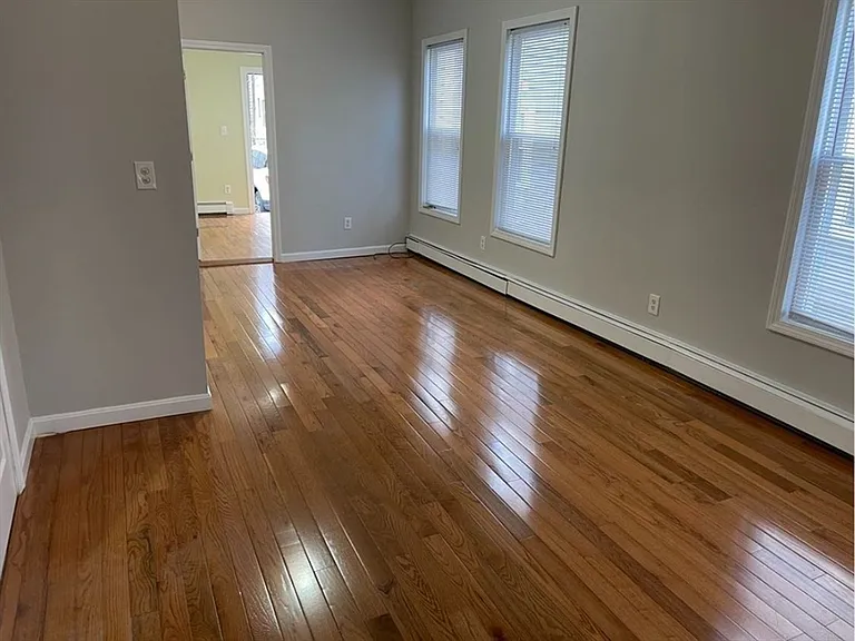 309 Elm St #1 — Photo 4