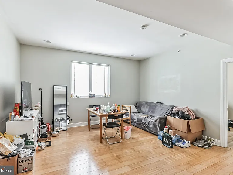 331 N 40th St #3B — Photo 21