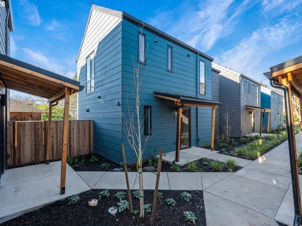 5486 SE Boise St, Portland, OR 97206