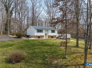 97 Lumber Ln, Barboursville, VA 22923