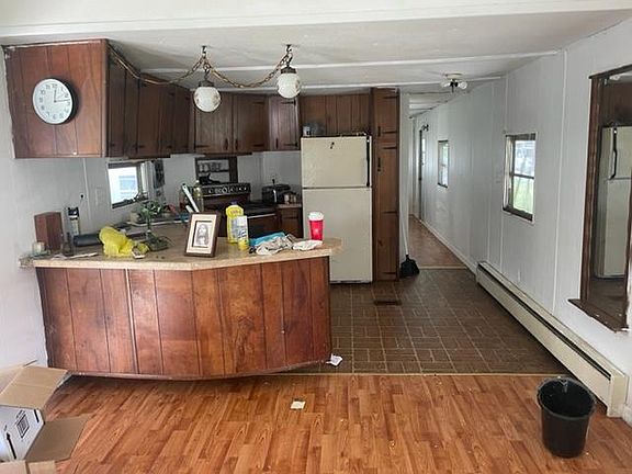 4th image of 2128 Shady Cove Dr