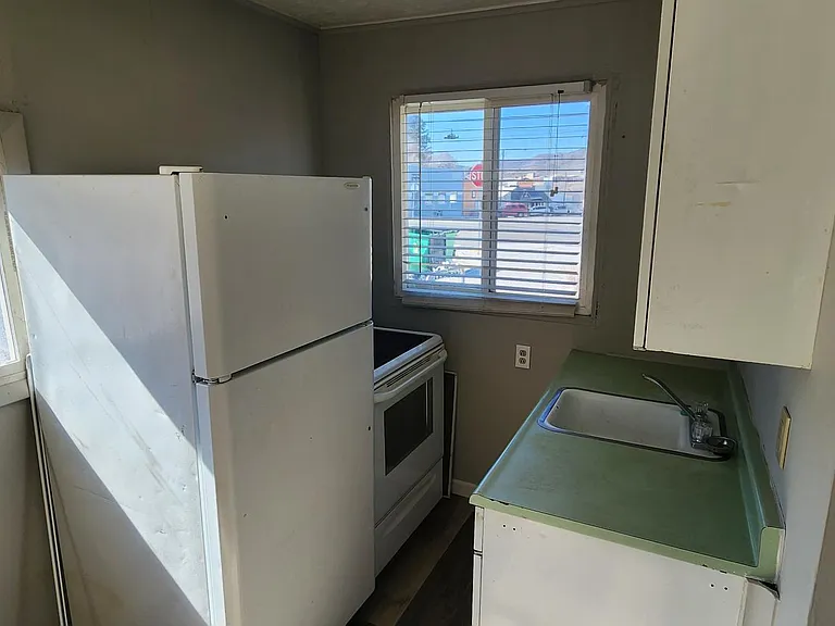 106 Main St #4 — Photo 4