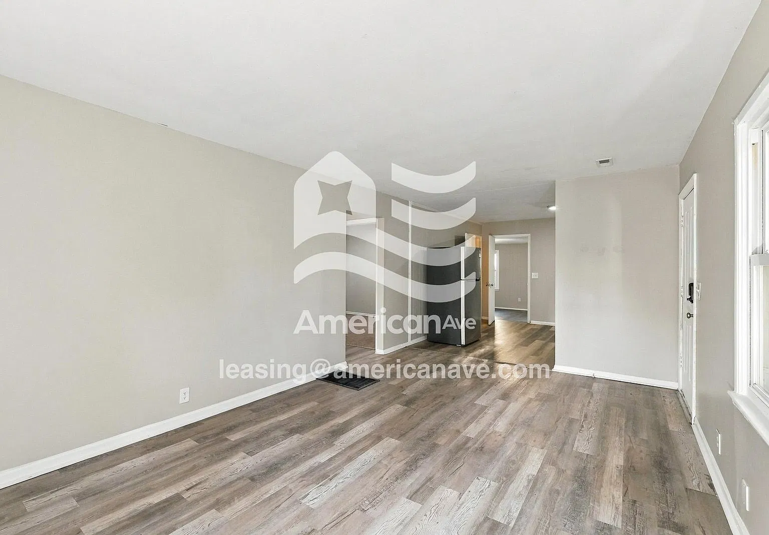 3 bed, 1.0 bath, 1032 sqft, $1,397 — Photo 4