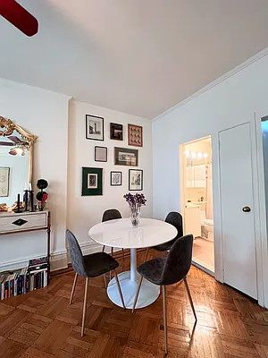 Rented by City Connections Realty | media 2