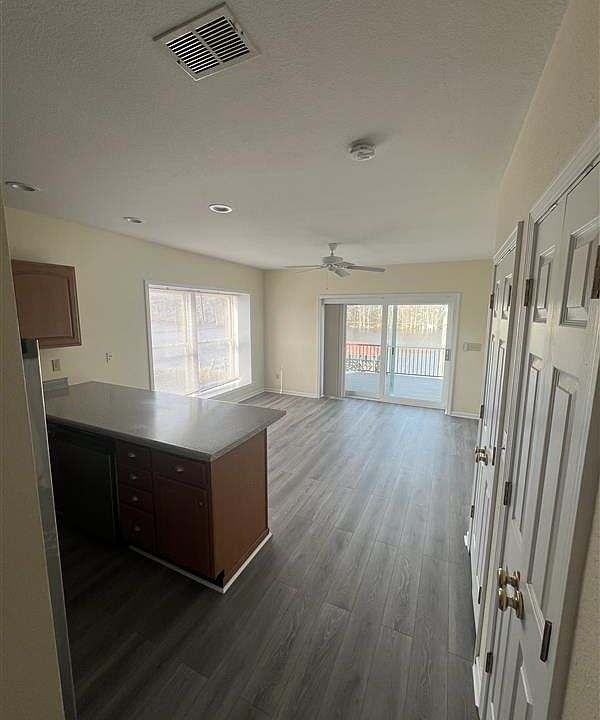 1st image of 125 W Water St #C