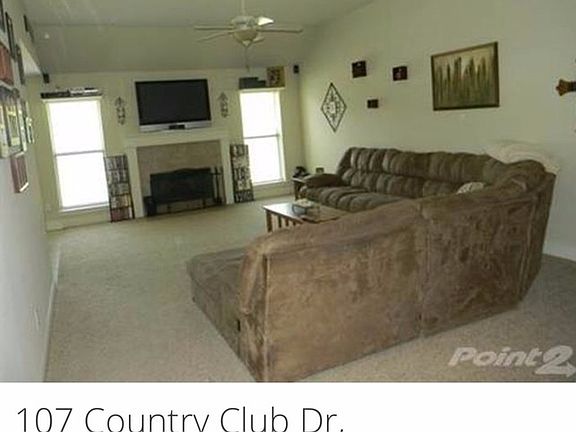 4th image of 107 Country Club Dr