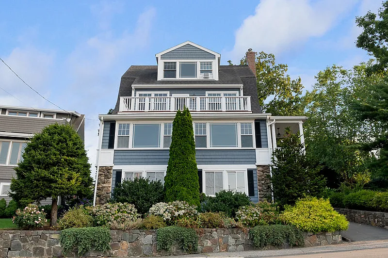 48 Millett Rd