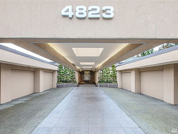 3rd image of 4823 Lake Washington Blvd NE APT 7