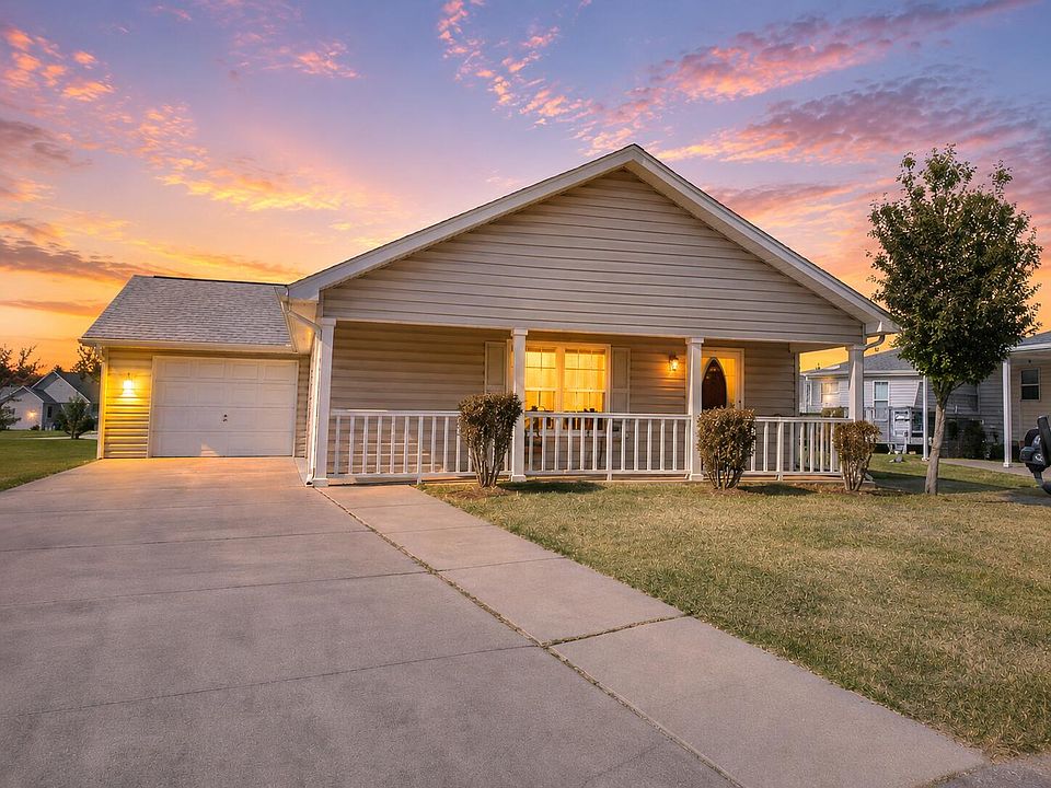 1st image of 2553 Bay Meadows Way