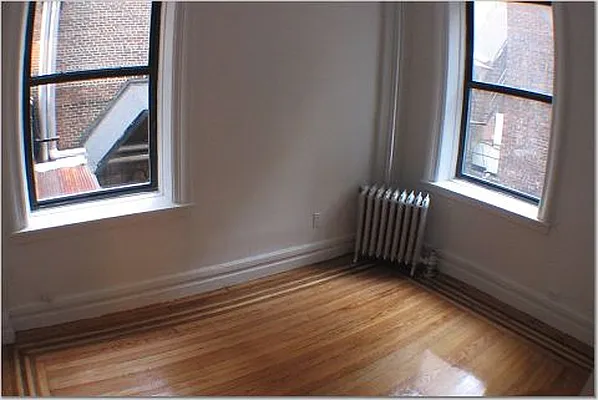 Rented by 4 Points Properties | media 4