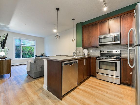 4th image of 2590 Anderson Way SW #110