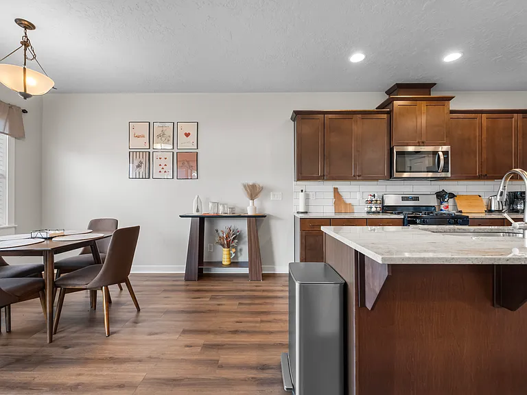 1088 E Seraphina St — Photo 8