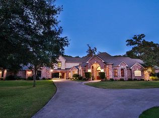 836 Hunters Creek Way, Hockley, TX 77447