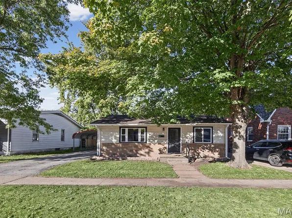 615 Broadway, East Alton, IL 62024