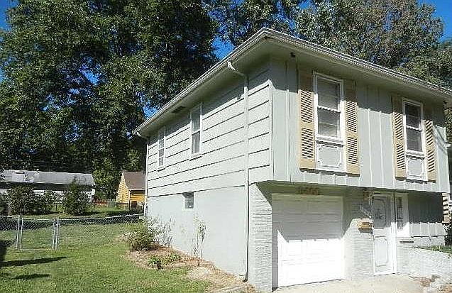 2nd image of 9400 Oakland Ave