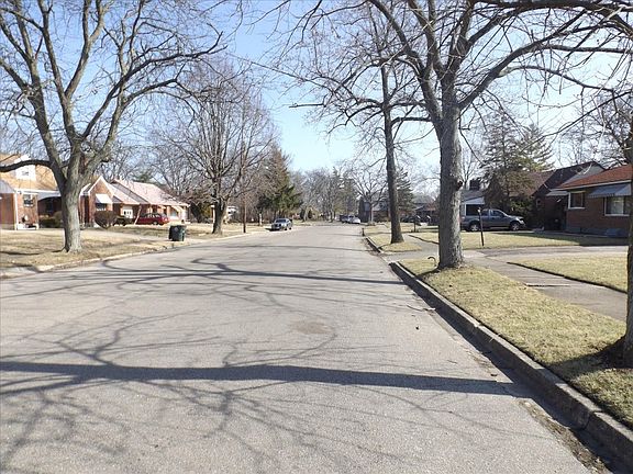 5th image of 1458 Princeton Dr