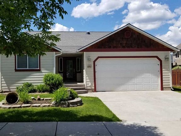2nd image of 6007 Coburg Ln