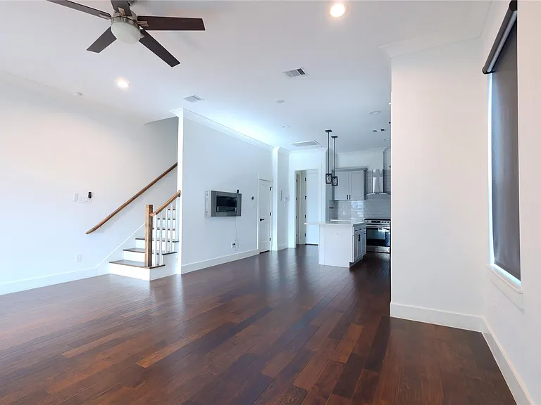3404 Rogers St #A — Photo 8