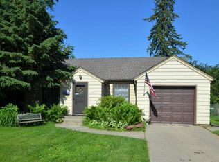 1865 Simpson St, Falcon Heights, MN 55113