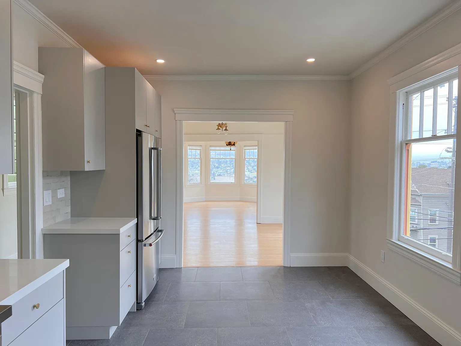 4 bed, 1675 sqft, $10,500 — Photo 4