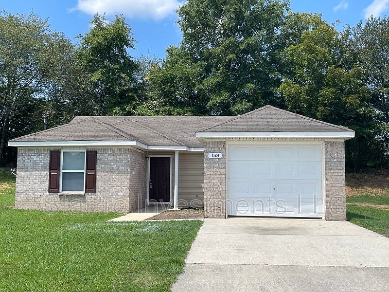 1st image of 158 Village Pl