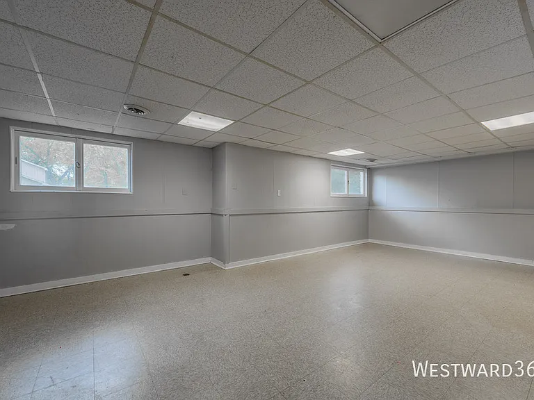 2221 Belmont Ave #SFH — Photo 21