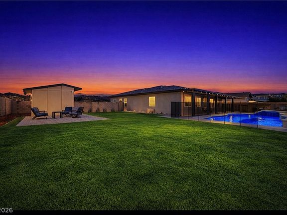 2nd image of 432 N Racetrack Rd