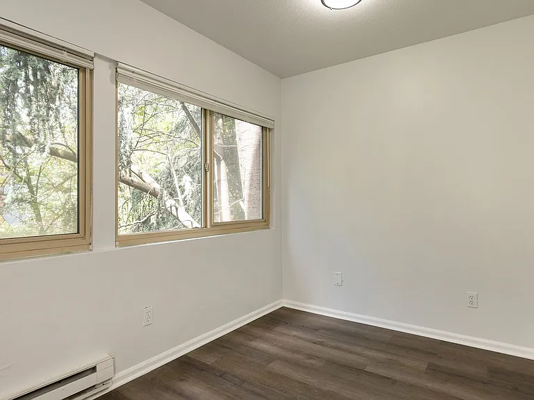 The Willis Apartments — Photo 49